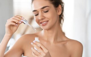 Znáte nejoblíbenější oleje a kyseliny na pleť? My ano!